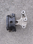 Peugeot 208 1.6hdi nosač motora 9683181180