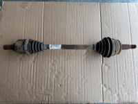 Peugeot 308 poluisivina lijeva 9677914880