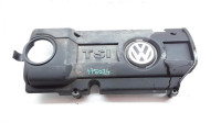 POKLOPAC MOTORA 03C103925M Volkswagen POLO 9N 2005-2009