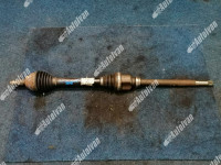 POLUOSOVINA CITROEN BERLINGO B9 1.6 HDI 120KS 6 BRZINA PREDNJA DESNA