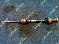 POLUOSOVINA PEUGEOT 208 P21E 1.5 HDI PREDNJA DESNA