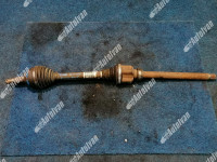 POLUOSOVINA PEUGEOT 508 2.0 HDI RHH AUT. 9685693780 PREDNJA DESNA