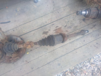 Poluosovina toyota corolla verso