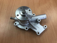 Pumpa vode Kubota D722