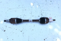 Renault Clio V 1.5 DCI 2019-2024. lijeva poluosovina