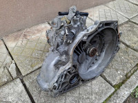 Ručni mjenjač F17 getriba Opel Corsa C 1.7 DTI (75 KS) Combo 90400209