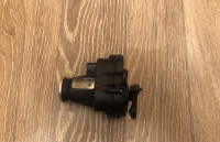 serija 3 5 7 x1 e90 f10 f01 motor zaklopke BMW 7811299 N47 M57