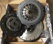 SET KVAČILA SA ZAMAŠNJAKOM ZA FIAT STRADA Pickup 1.9 JTD, 59KW