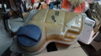 VW Audi posuda za antifriz