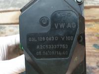 VW GOLF 6 KLAPNA GASA NA USISNOJ GRANI 03L128063D   VDO