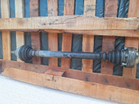 VW GOLF IV DESNA POLUOSOVINA