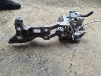 Vw nosac pumpe goriva alternatora klime 05l903143