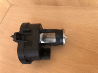 Zaklopka za zrak BMW serije 3 5 f10 e90 x5 usisni ventil 7811299