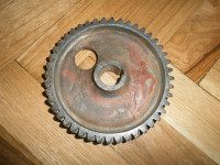 ZUPČANIK BREGASTE  ZETOR 5501 0421