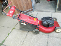 Samohodajuća kosilica SOLO 548R