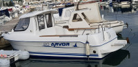 Arvor 20 fisherman s kabinom