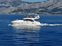 Azimut 43 fly