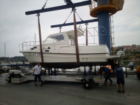 Barka 8 m, SD 800, ukupne dužine 9.40 m + prikolica