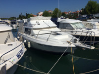 Bayliner 2556 Flybridge