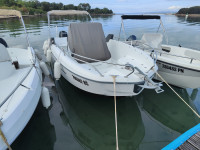 Beneteau Flyer 7.7 Spacedeck, 2x150KS, reg za 10 osoba