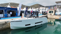 De Antonio Yachts D36 Open