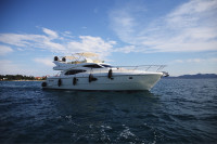 Ferretti 590
