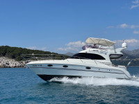 Galeon 330 fly