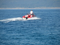 Gliser Glastron V-162, Prodajem