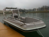 gliser trimaran manta 19