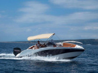Barracuda 686 walk around, najniža cijena novih plovila u Europi