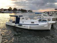 Plastična gajeta 8m, 55KS