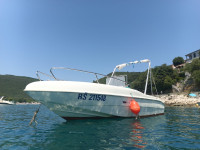 Prodajem fisherman+prikolicu