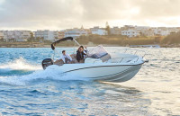 QUICKSILVER ACTIV 675 OPEN