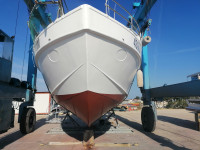 Ribarski brod sa mrežama