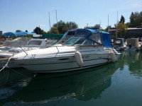 Sea Ray 215 Express Cruiser - Mercury DIESEL