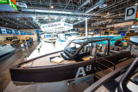 XO BOATS DFNDR A8 Campaign