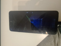 Motorola Moto E40, razbijen ekran