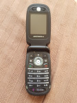 Motorola V235,097/098/099 mreže,sa punjačem-crna