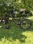 Canyon Spectral CF8 XL vel. 27.5 Carbon Nije fixno!