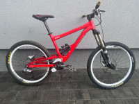 Commencal Supreme Racing
