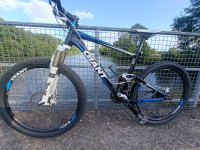 Giant Anthem X L – Fox ovjes, Shimano XT, 3x10