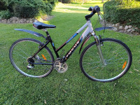 Gradski (treking)  bicikl FOCUS