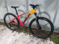 Trek Marlin 7 kao NOVO