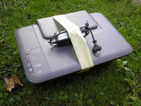 HP DeskJaet 1050A Print Scan Copy BEZ tinti ispravan + USB + strujni