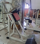 V-GYM HACK MAŠINA