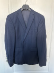 Više muških odijela i sakoi veličine 48-50 - Siscia i Massimo Dutti
