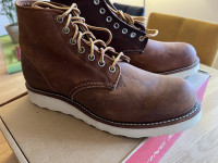 RED WING 9111 HERITAGE WORK ROVER BOOT 6-inch Round Toe US M