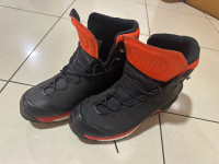 Adidas zimske cipele 43 1/3