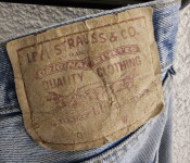 Lewis jeans traperice