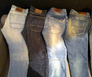 Super cijena // TRAPERICE // dizajnerske / brandirane // Veličina: 31